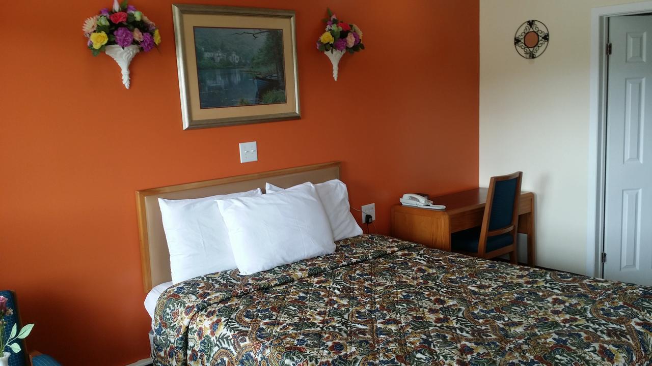 River Mist Inn Sturgeon Falls Kültér fotó