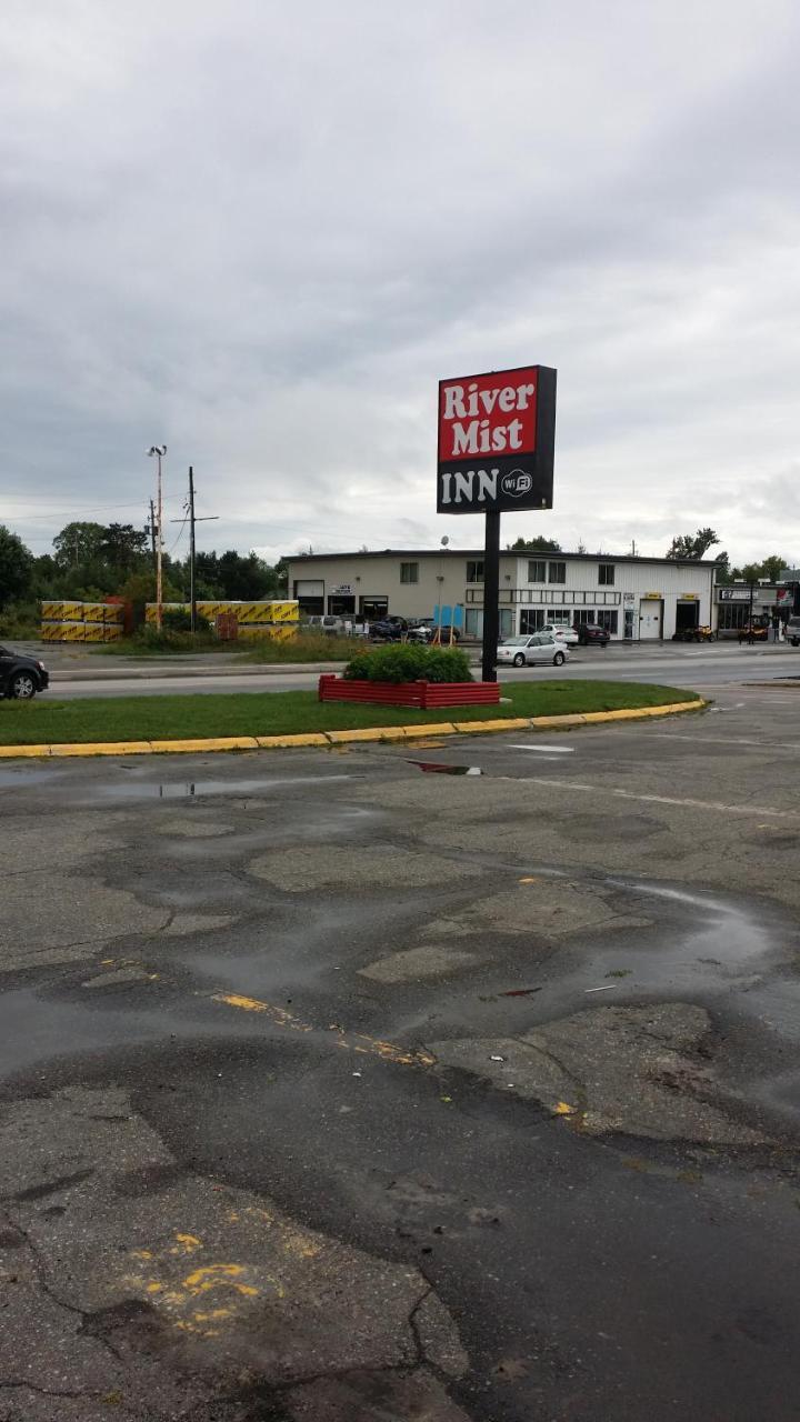 River Mist Inn Sturgeon Falls Kültér fotó