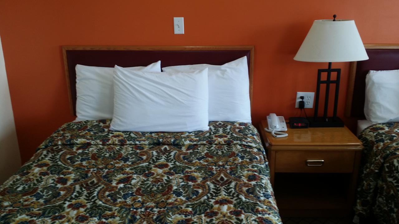 River Mist Inn Sturgeon Falls Kültér fotó