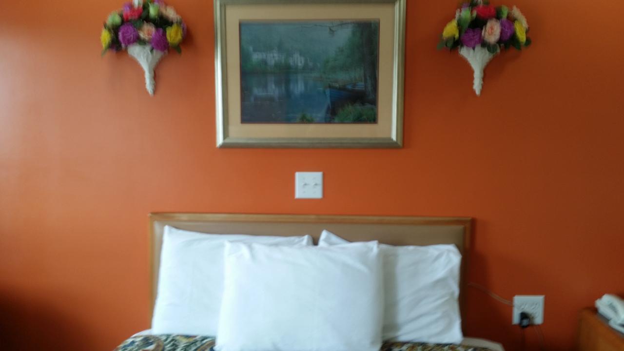 River Mist Inn Sturgeon Falls Kültér fotó