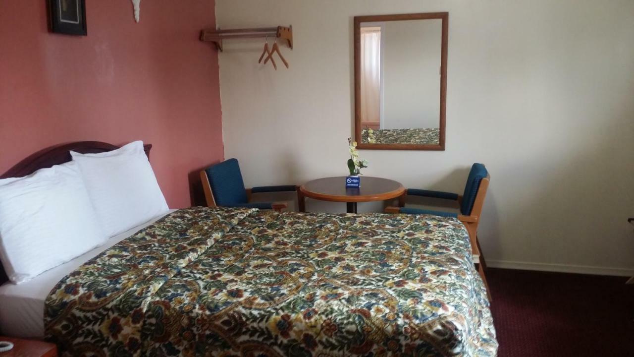 River Mist Inn Sturgeon Falls Kültér fotó